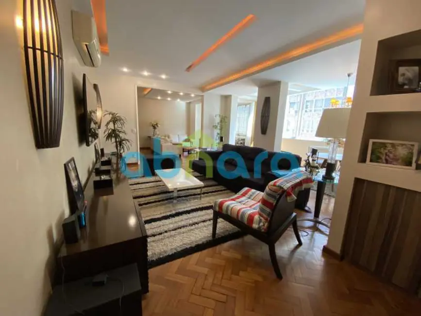 Foto 6 de Apartamento com 3 quartos à venda, 220m2 em Rio De Janeiro - RJ