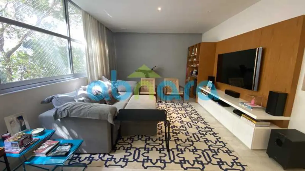 Foto 1 de Apartamento com 3 quartos à venda, 170m2 em Rio De Janeiro - RJ