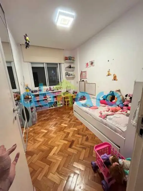 Foto 4 de Apartamento com 3 quartos à venda, 135m2 em Rio De Janeiro - RJ