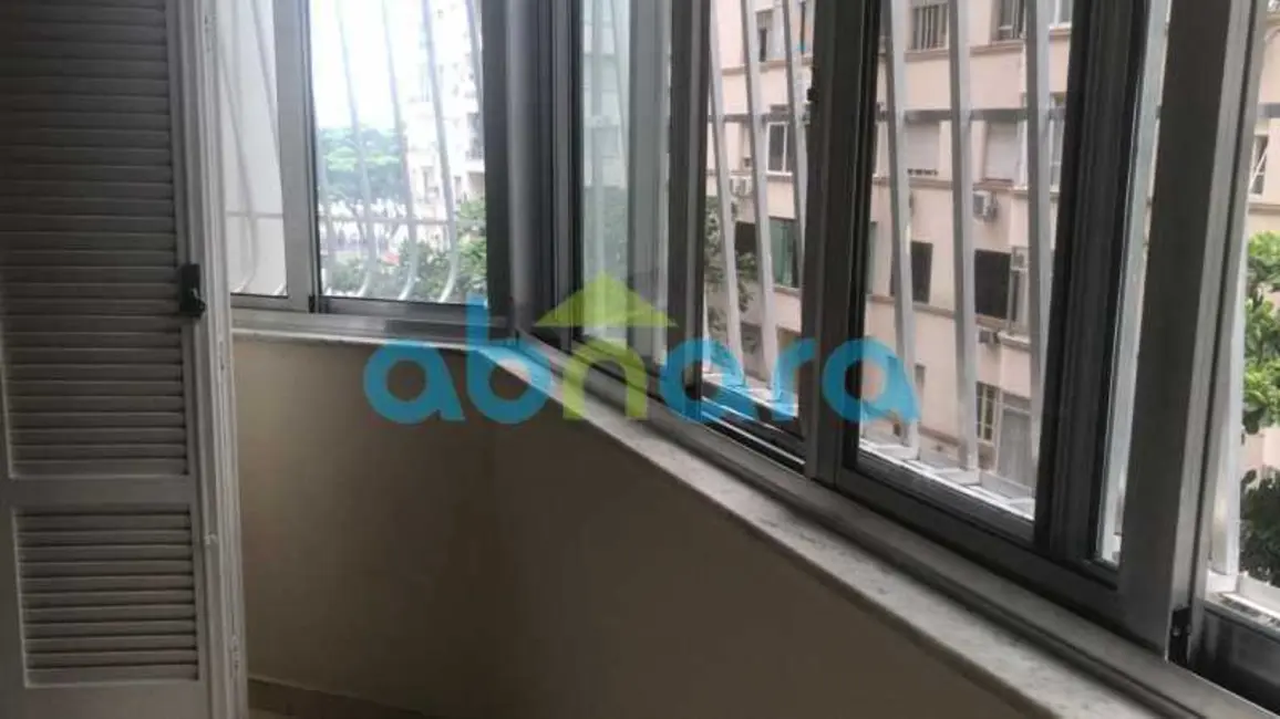 Foto 4 de Apartamento com 3 quartos à venda, 130m2 em Rio De Janeiro - RJ