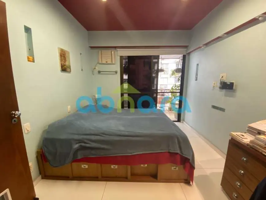 Apartamento com 3 quartos à venda, 160m2 em Rio De Janeiro - RJ - imagem 9 Foto 9 de Apartamento com 3 quartos à venda, 160m2 em Rio De Janeiro - RJ