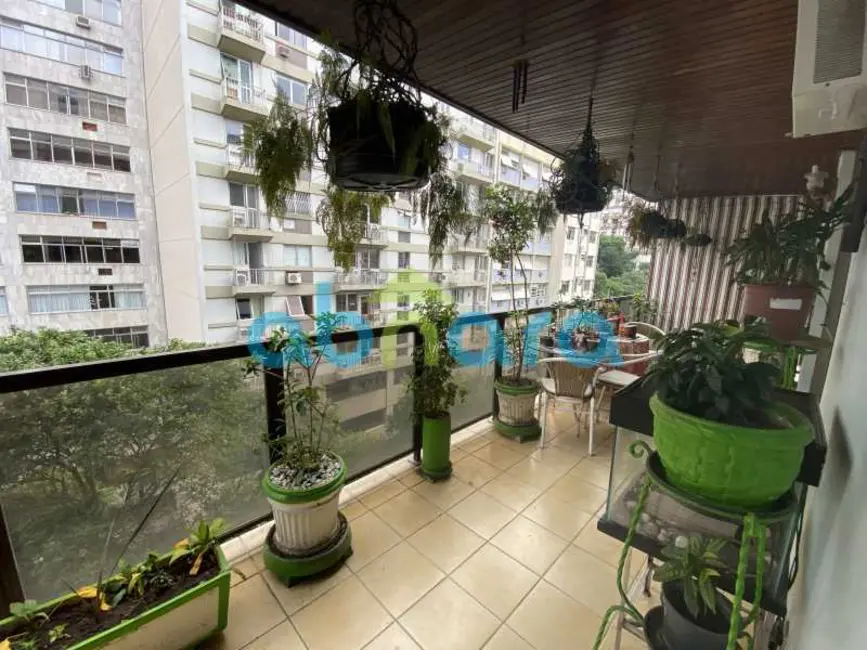 Apartamento com 3 quartos à venda, 160m2 em Rio De Janeiro - RJ - imagem 1 Foto 1 de Apartamento com 3 quartos à venda, 160m2 em Rio De Janeiro - RJ