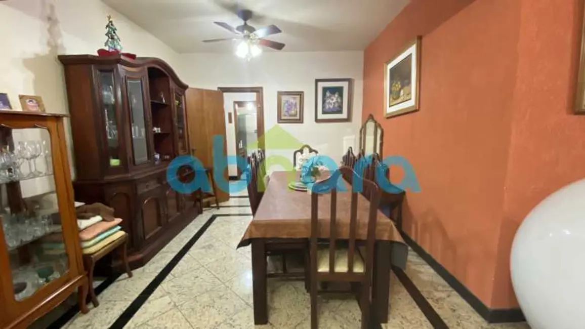 Apartamento com 3 quartos à venda, 160m2 em Rio De Janeiro - RJ - imagem 4 Foto 4 de Apartamento com 3 quartos à venda, 160m2 em Rio De Janeiro - RJ