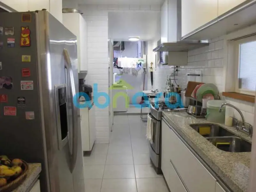 Foto 2 de Apartamento com 3 quartos à venda, 100m2 em Rio De Janeiro - RJ