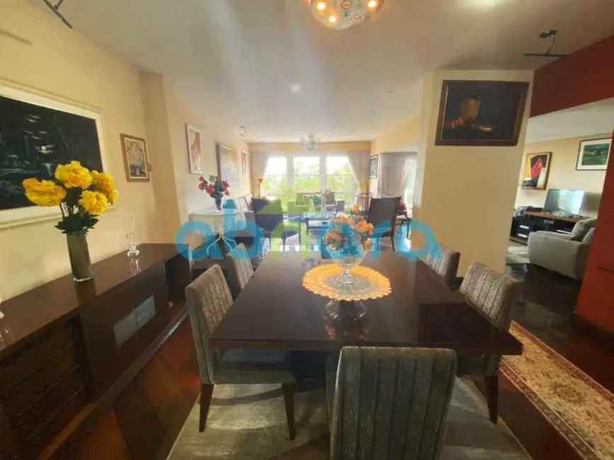 Apartamento com 3 quartos à venda, 160m2 em Rio De Janeiro - RJ - imagem 3 Foto 3 de Apartamento com 3 quartos à venda, 160m2 em Rio De Janeiro - RJ