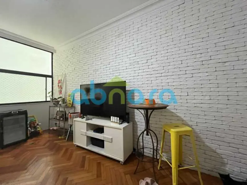 Foto 3 de Apartamento com 3 quartos à venda, 100m2 em Rio De Janeiro - RJ