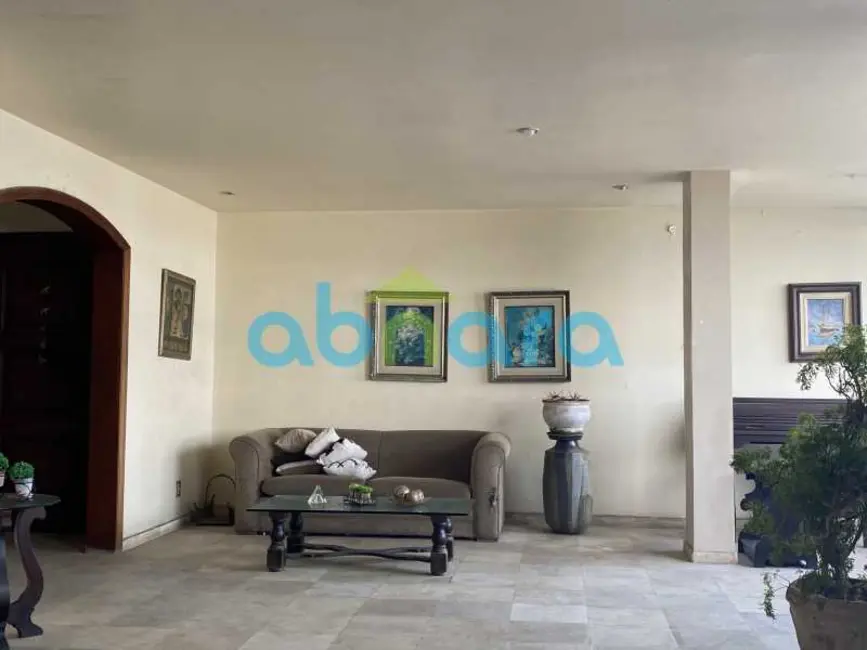 Foto 2 de Apartamento com 3 quartos à venda, 250m2 em Rio De Janeiro - RJ
