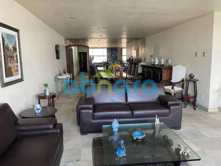 Foto 8 de Apartamento com 3 quartos à venda, 250m2 em Rio De Janeiro - RJ