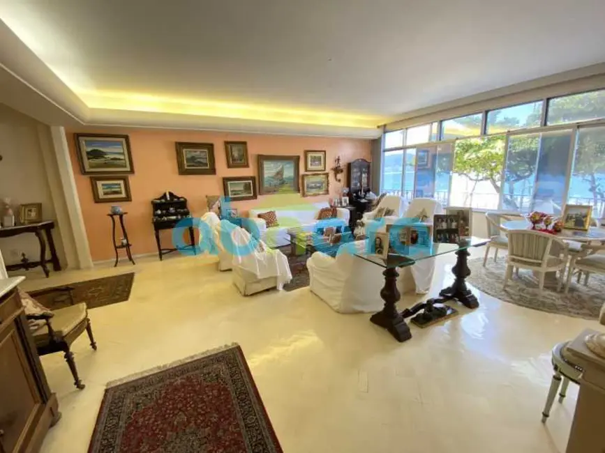 Foto 1 de Apartamento com 3 quartos à venda, 180m2 em Rio De Janeiro - RJ