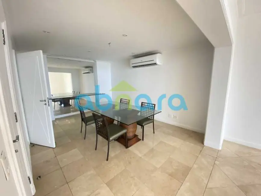 Foto 7 de Apartamento com 3 quartos à venda, 300m2 em Rio De Janeiro - RJ