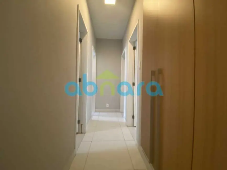 Foto 4 de Apartamento com 3 quartos à venda, 170m2 em Rio De Janeiro - RJ