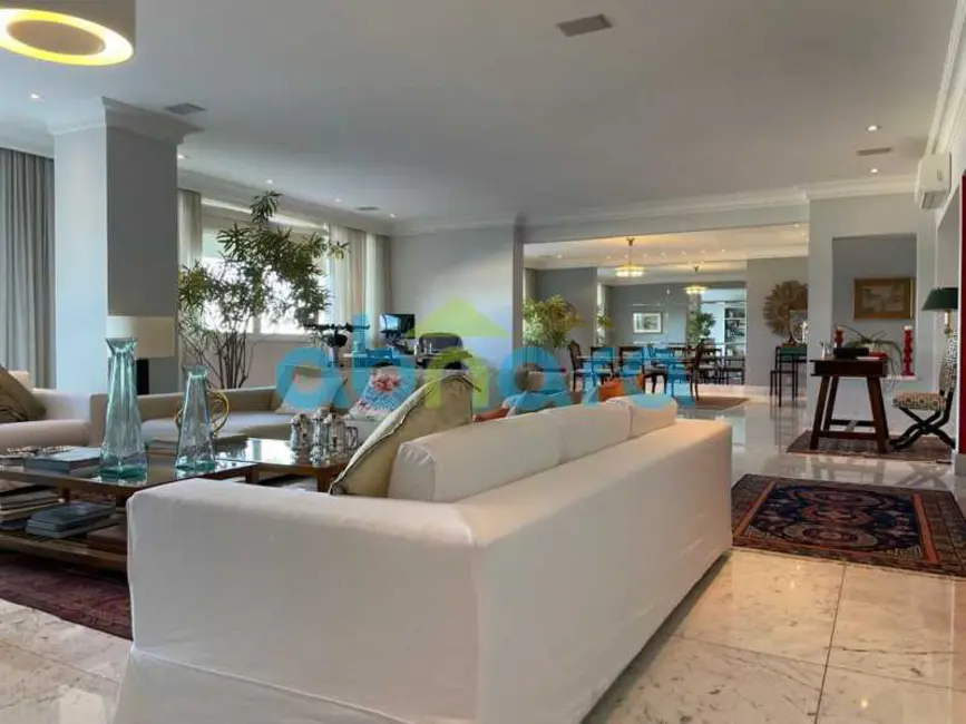 Foto 2 de Apartamento com 3 quartos à venda, 380m2 em Rio De Janeiro - RJ