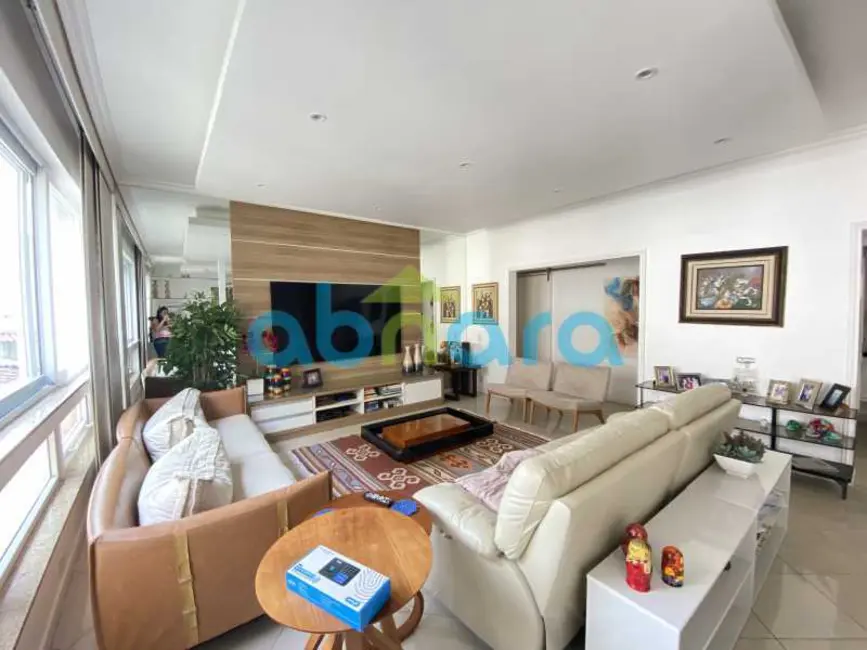 Foto 2 de Apartamento com 3 quartos à venda, 235m2 em Rio De Janeiro - RJ