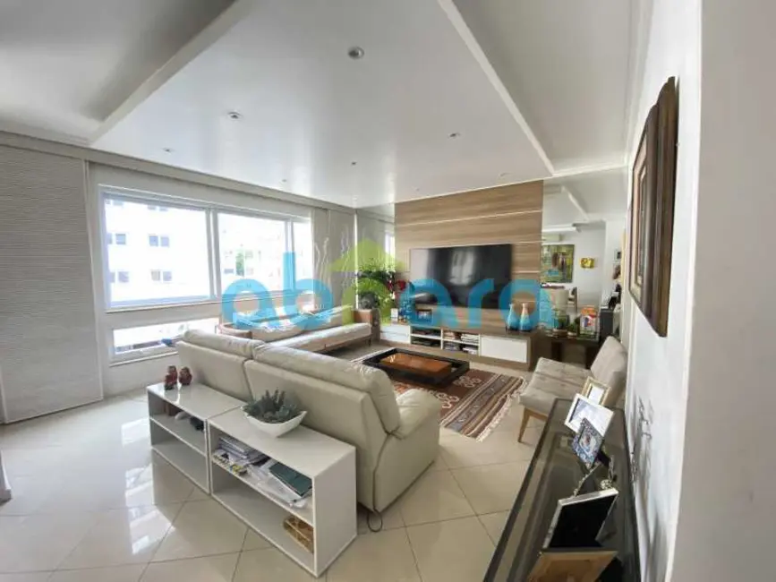 Foto 1 de Apartamento com 3 quartos à venda, 235m2 em Rio De Janeiro - RJ