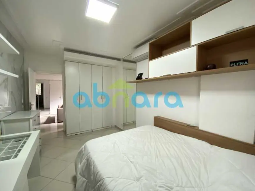 Foto 9 de Apartamento com 3 quartos à venda, 235m2 em Rio De Janeiro - RJ