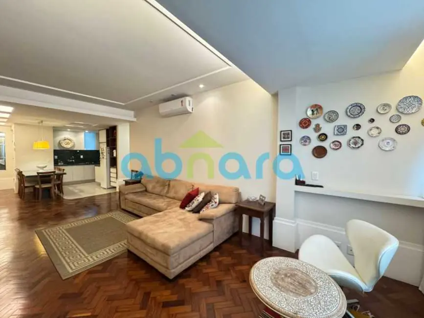 Apartamento com 3 quartos à venda, 120m2 em Rio De Janeiro - RJ - imagem 1 Foto 1 de Apartamento com 3 quartos à venda, 120m2 em Rio De Janeiro - RJ