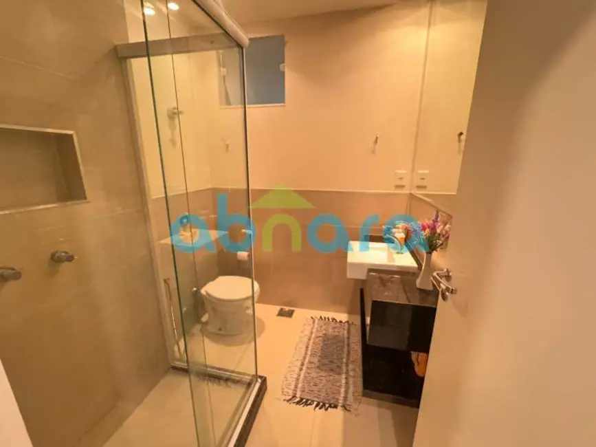 Apartamento com 3 quartos à venda, 120m2 em Rio De Janeiro - RJ - imagem 6 Foto 6 de Apartamento com 3 quartos à venda, 120m2 em Rio De Janeiro - RJ