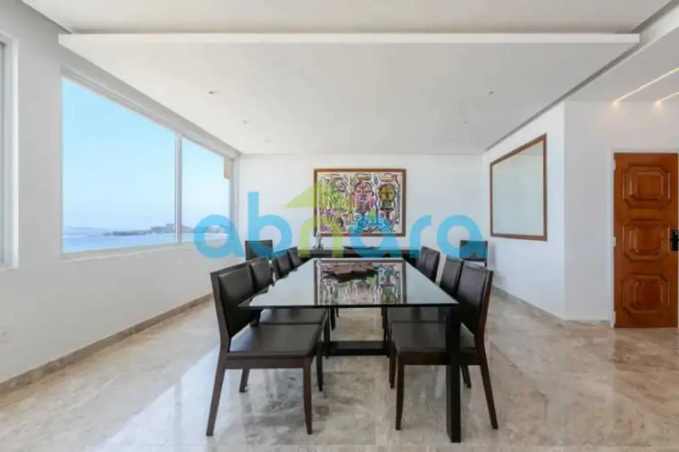 Foto 4 de Apartamento com 3 quartos à venda, 192m2 em Rio De Janeiro - RJ
