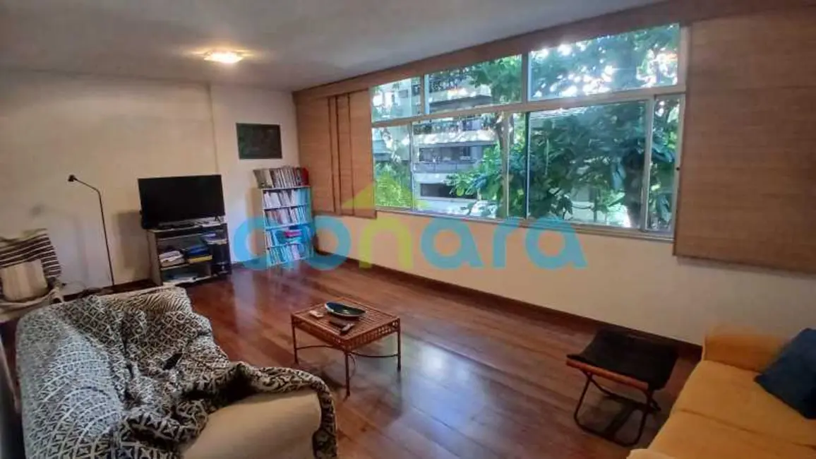 Apartamento com 3 quartos à venda, 130m2 em Rio De Janeiro - RJ - imagem 3 Foto 3 de Apartamento com 3 quartos à venda, 130m2 em Rio De Janeiro - RJ