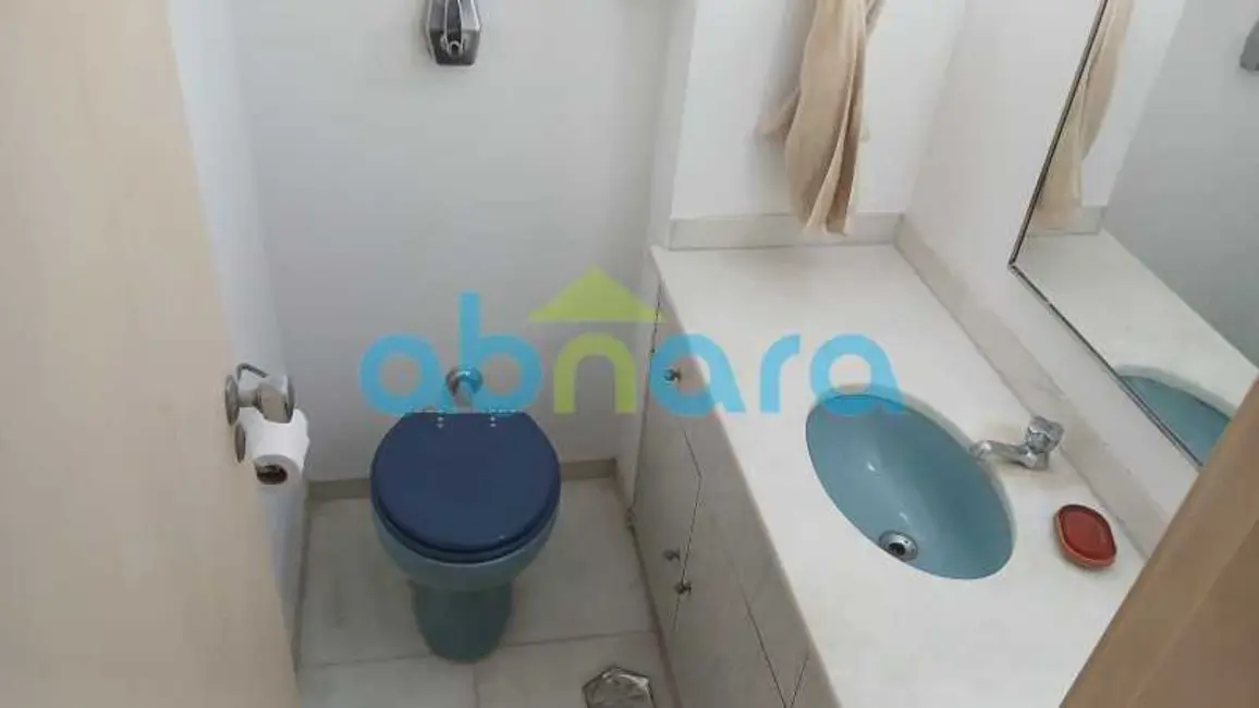 Apartamento com 3 quartos à venda, 130m2 em Rio De Janeiro - RJ - imagem 9 Foto 9 de Apartamento com 3 quartos à venda, 130m2 em Rio De Janeiro - RJ
