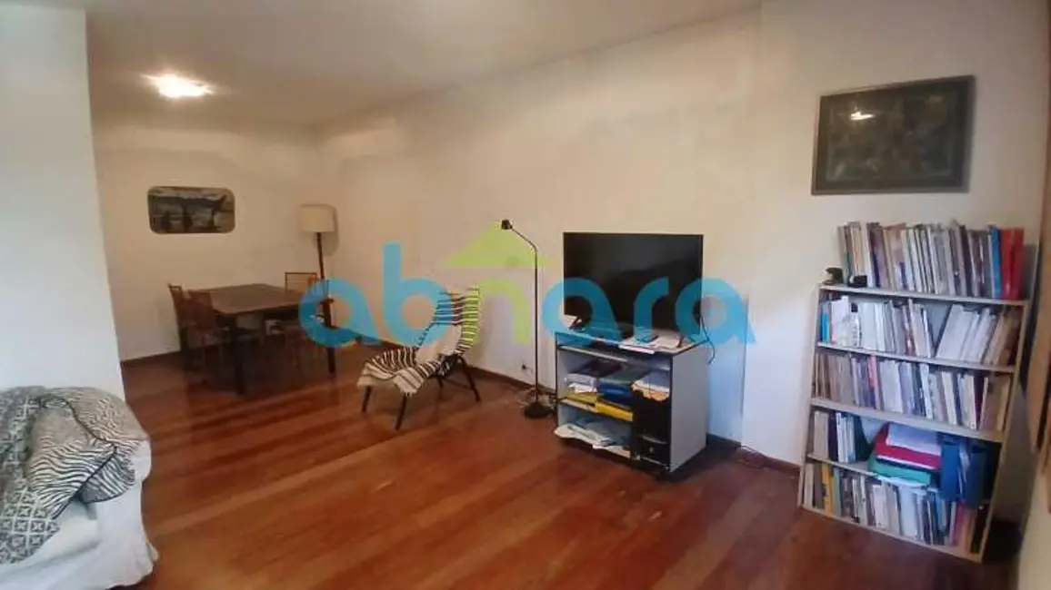 Apartamento com 3 quartos à venda, 130m2 em Rio De Janeiro - RJ - imagem 4 Foto 4 de Apartamento com 3 quartos à venda, 130m2 em Rio De Janeiro - RJ