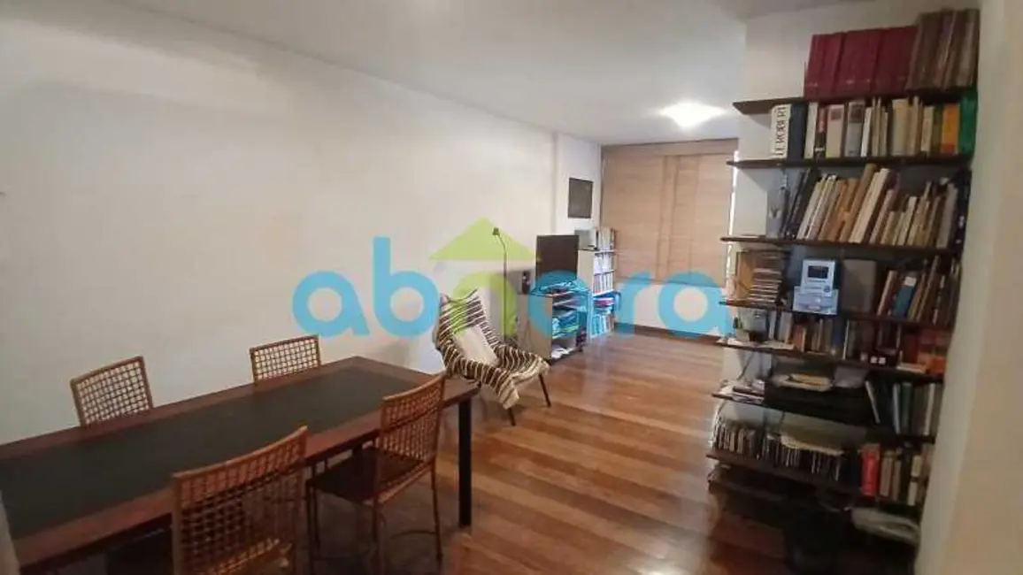 Apartamento com 3 quartos à venda, 130m2 em Rio De Janeiro - RJ - imagem 5 Foto 5 de Apartamento com 3 quartos à venda, 130m2 em Rio De Janeiro - RJ