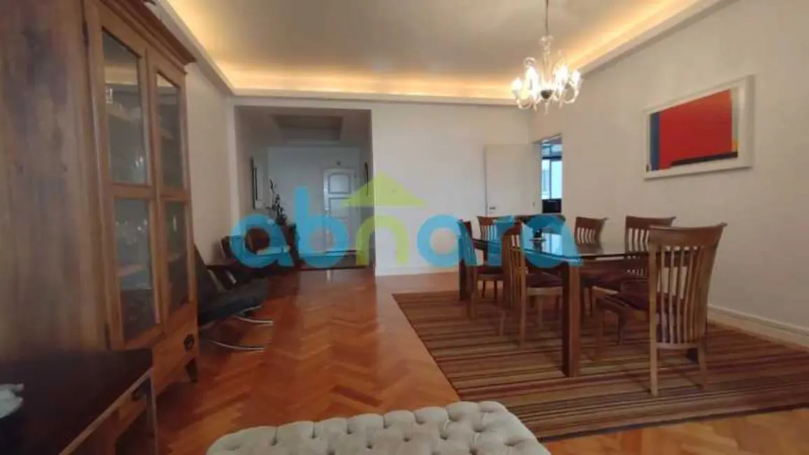 Foto 2 de Apartamento com 3 quartos à venda, 150m2 em Rio De Janeiro - RJ