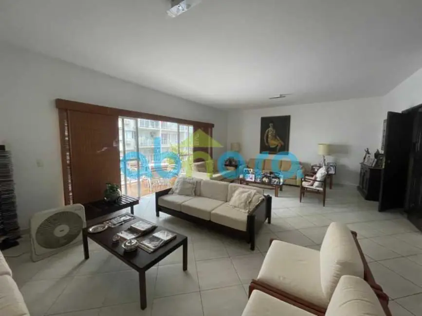 Foto 1 de Apartamento com 3 quartos à venda, 200m2 em Rio De Janeiro - RJ