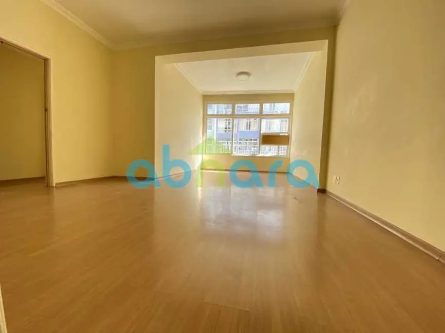 Foto 2 de Apartamento com 3 quartos à venda, 120m2 em Rio De Janeiro - RJ