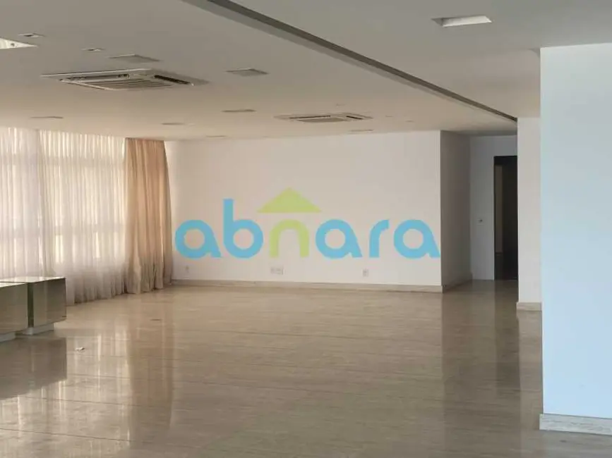 Foto 2 de Apartamento com 3 quartos à venda, 320m2 em Rio De Janeiro - RJ