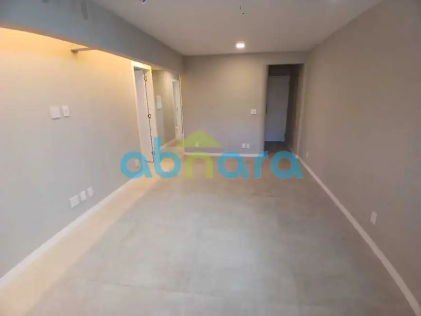 Apartamento com 3 quartos à venda, 81m2 em Rio De Janeiro - RJ - imagem 2 Foto 2 de Apartamento com 3 quartos à venda, 81m2 em Rio De Janeiro - RJ