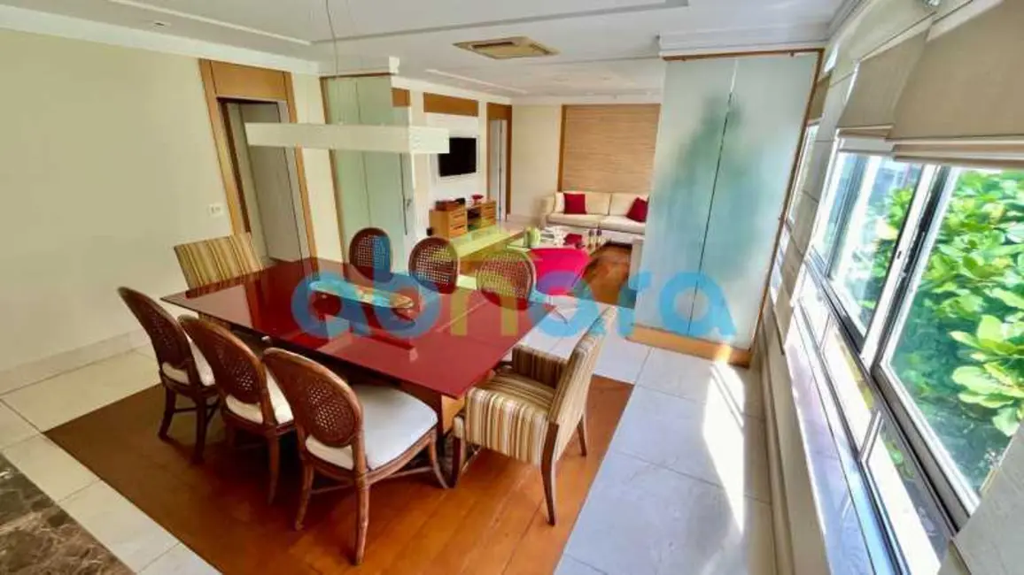 Foto 2 de Apartamento com 3 quartos à venda, 165m2 em Rio De Janeiro - RJ