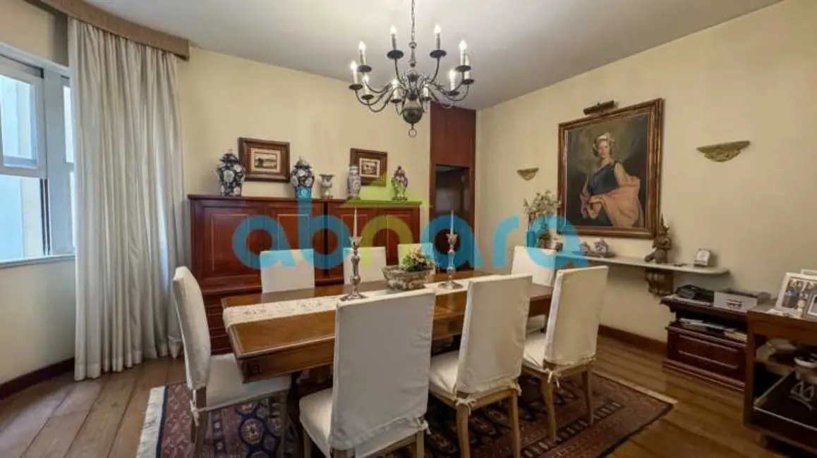 Foto 4 de Apartamento com 3 quartos à venda, 220m2 em Rio De Janeiro - RJ