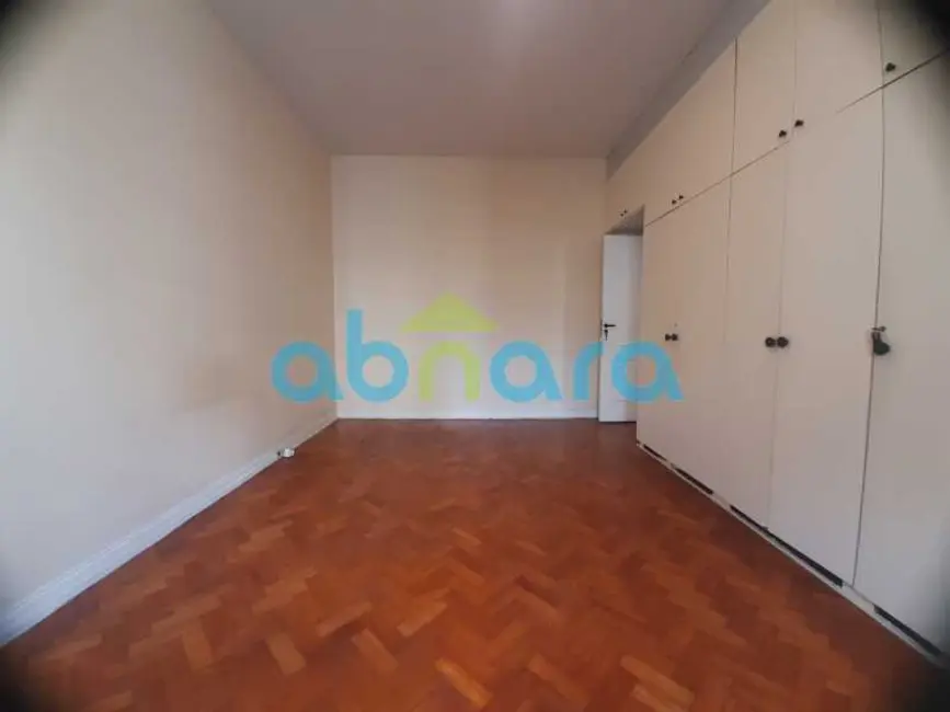 Foto 8 de Apartamento com 3 quartos à venda, 130m2 em Rio De Janeiro - RJ