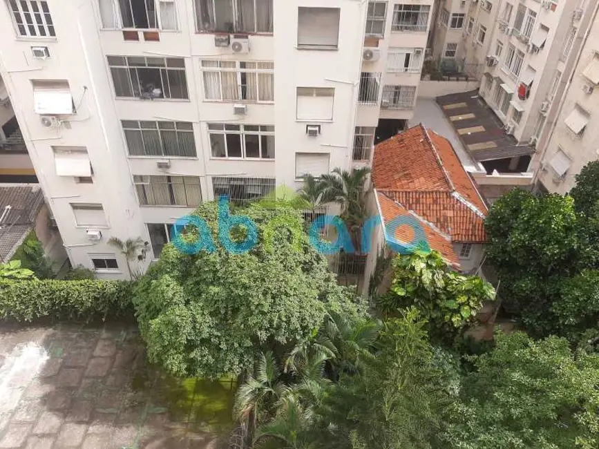 Foto 2 de Apartamento com 3 quartos à venda, 130m2 em Rio De Janeiro - RJ
