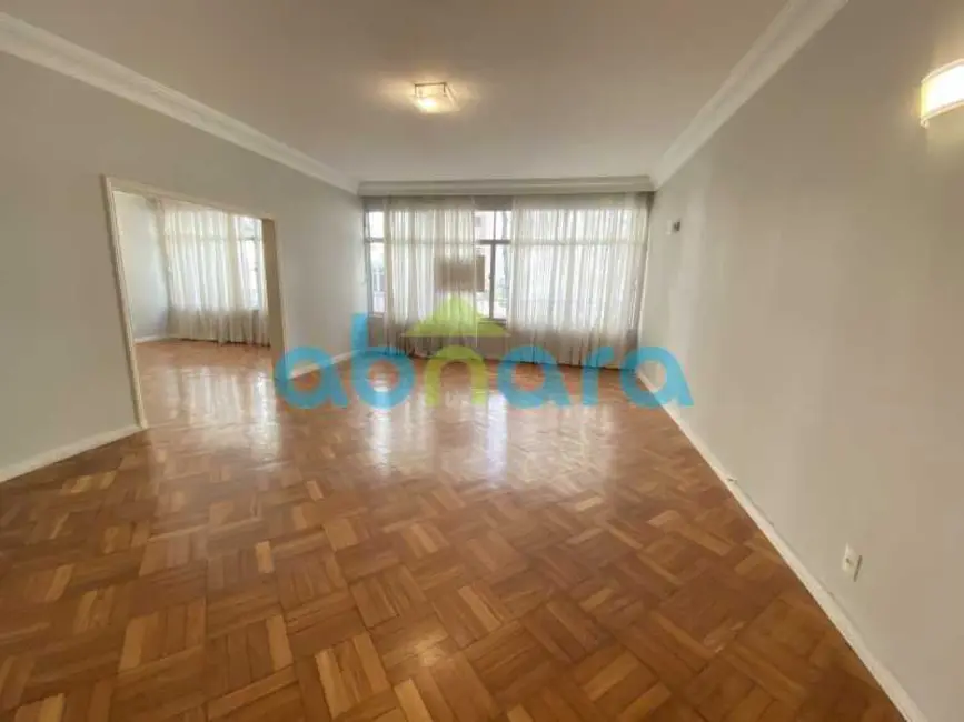 Foto 3 de Apartamento com 3 quartos à venda, 215m2 em Rio De Janeiro - RJ