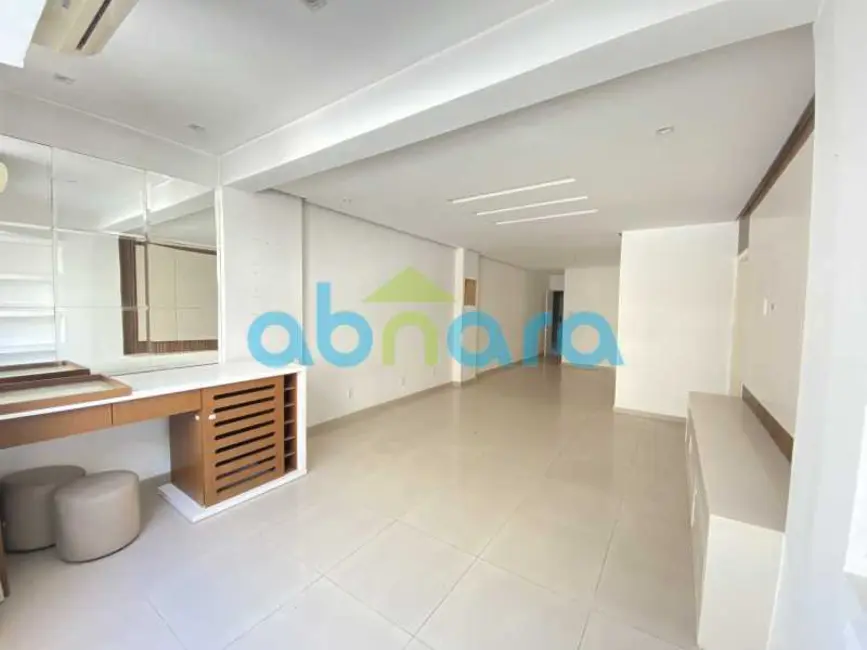 Foto 3 de Apartamento com 3 quartos à venda, 127m2 em Rio De Janeiro - RJ