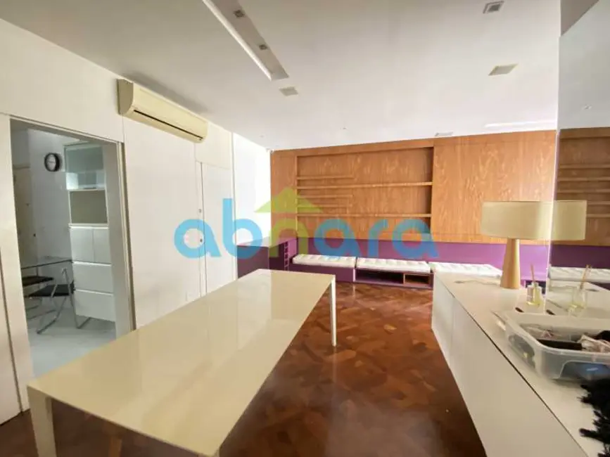 Foto 3 de Apartamento com 3 quartos à venda, 150m2 em Rio De Janeiro - RJ