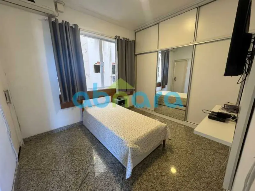 Apartamento com 3 quartos à venda, 128m2 em Rio De Janeiro - RJ - imagem 9 Foto 9 de Apartamento com 3 quartos à venda, 128m2 em Rio De Janeiro - RJ