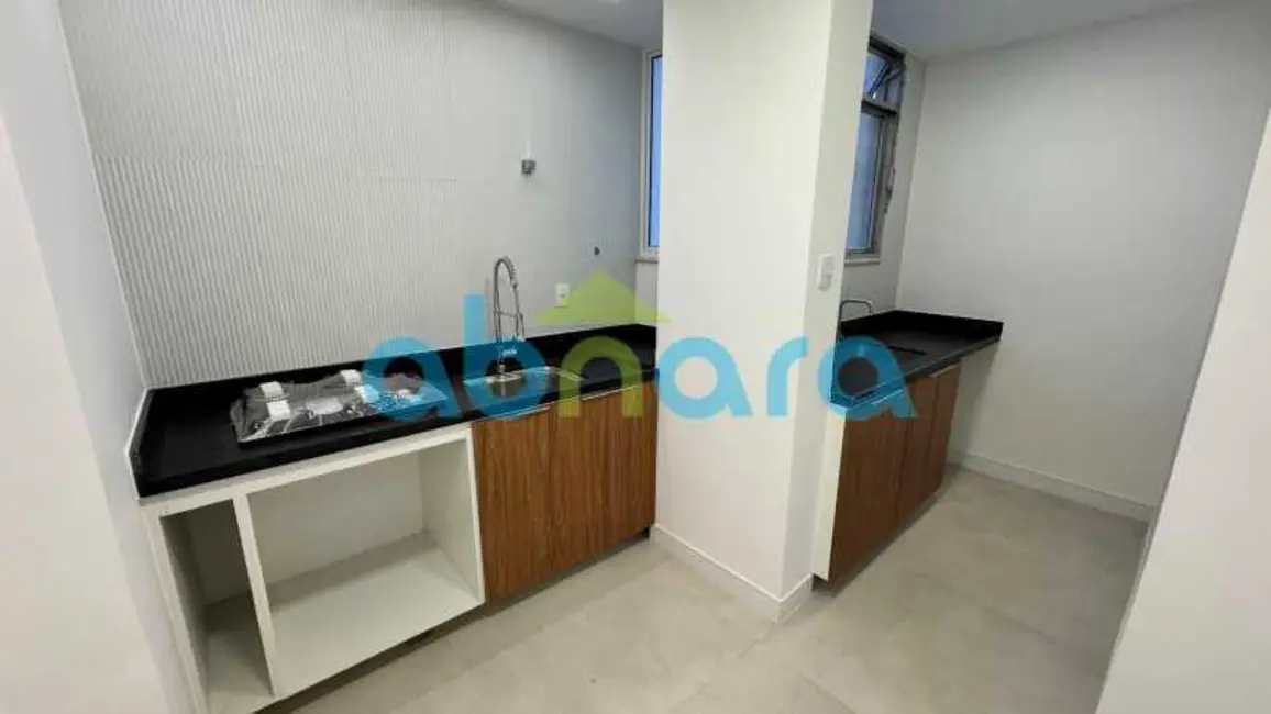 Foto 3 de Apartamento com 3 quartos à venda, 83m2 em Rio De Janeiro - RJ