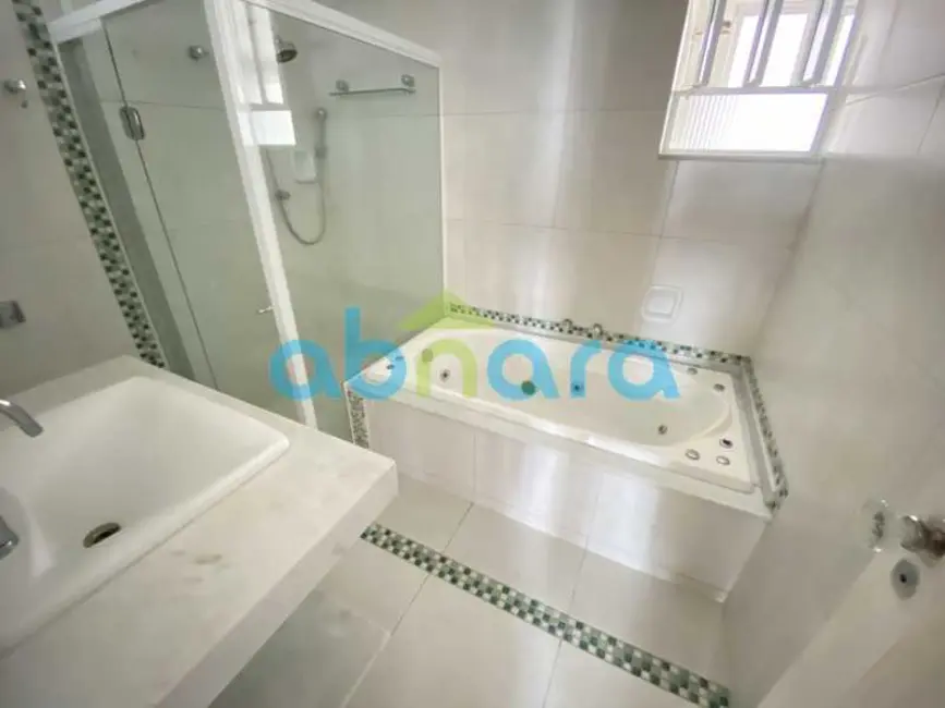 Foto 8 de Apartamento com 3 quartos à venda, 125m2 em Rio De Janeiro - RJ