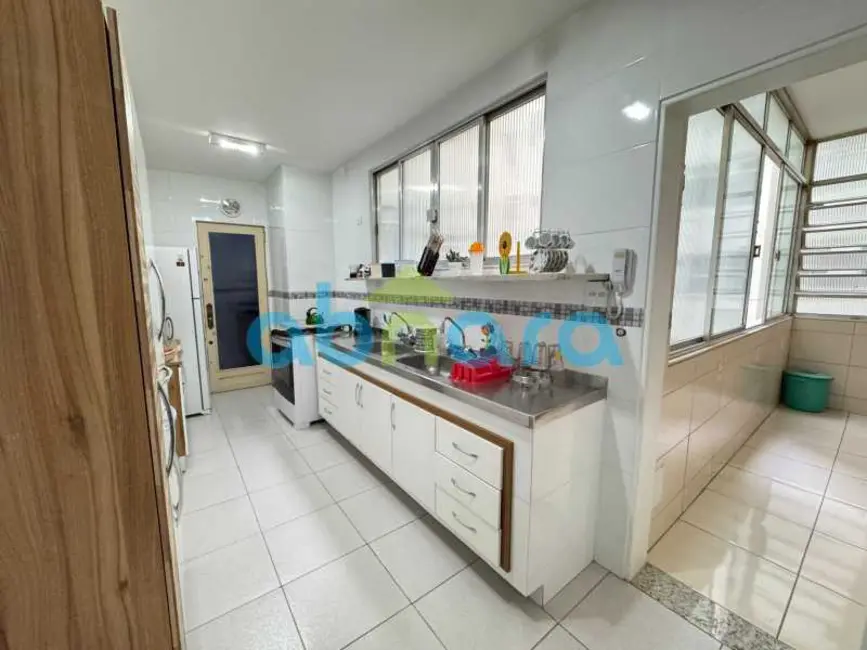 Foto 9 de Apartamento com 3 quartos à venda, 140m2 em Rio De Janeiro - RJ