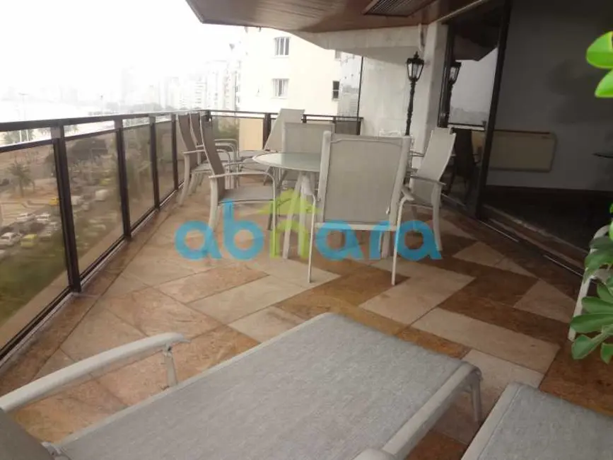 Foto 1 de Apartamento com 4 quartos à venda, 650m2 em Rio De Janeiro - RJ