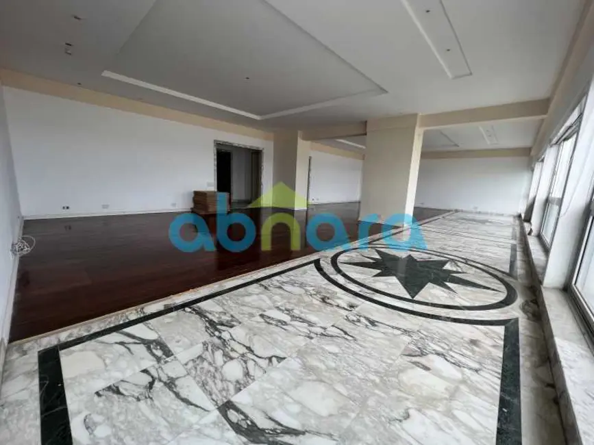 Apartamento com 4 quartos à venda, 400m2 em Rio De Janeiro - RJ - imagem 7 Foto 7 de Apartamento com 4 quartos à venda, 400m2 em Rio De Janeiro - RJ
