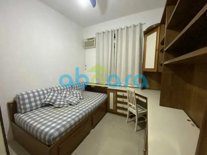 Foto 8 de Apartamento com 4 quartos à venda, 122m2 em Rio De Janeiro - RJ