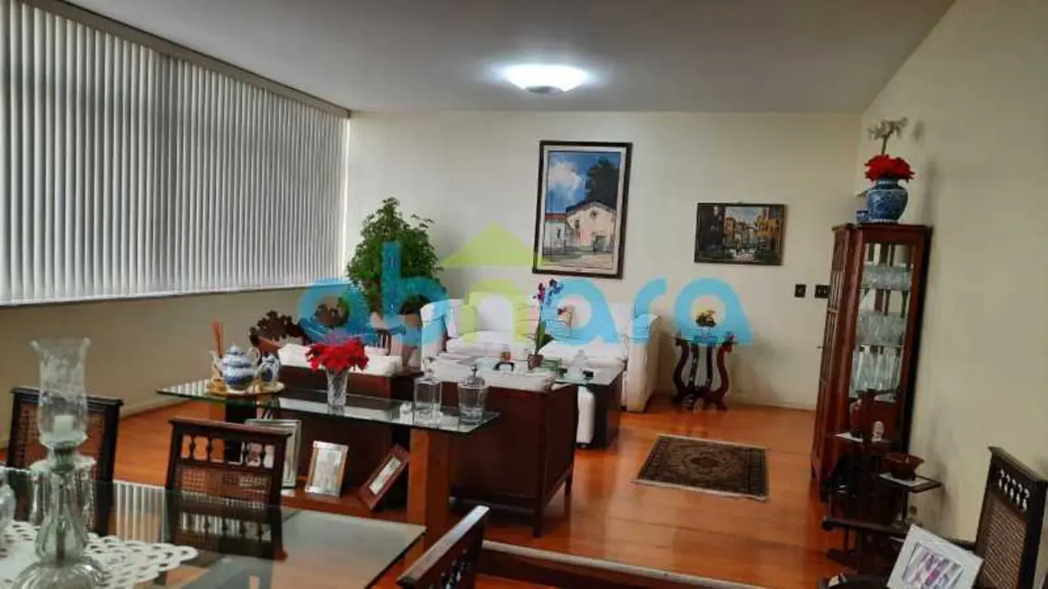 Foto 1 de Apartamento com 4 quartos à venda, 230m2 em Rio De Janeiro - RJ