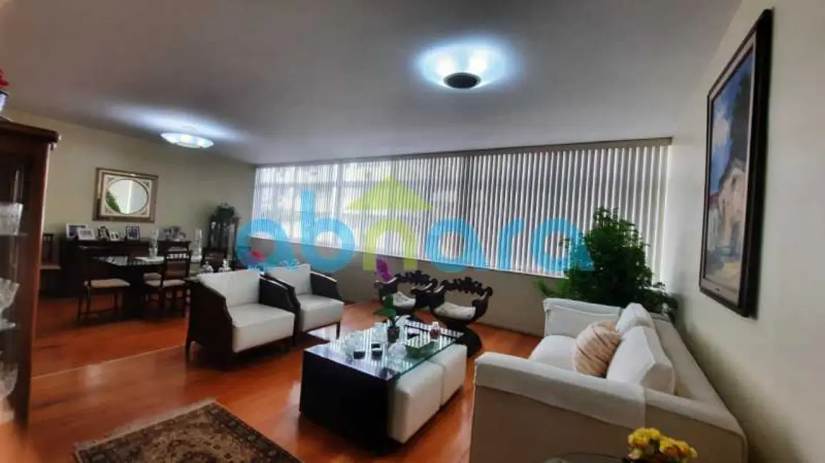 Foto 3 de Apartamento com 4 quartos à venda, 230m2 em Rio De Janeiro - RJ