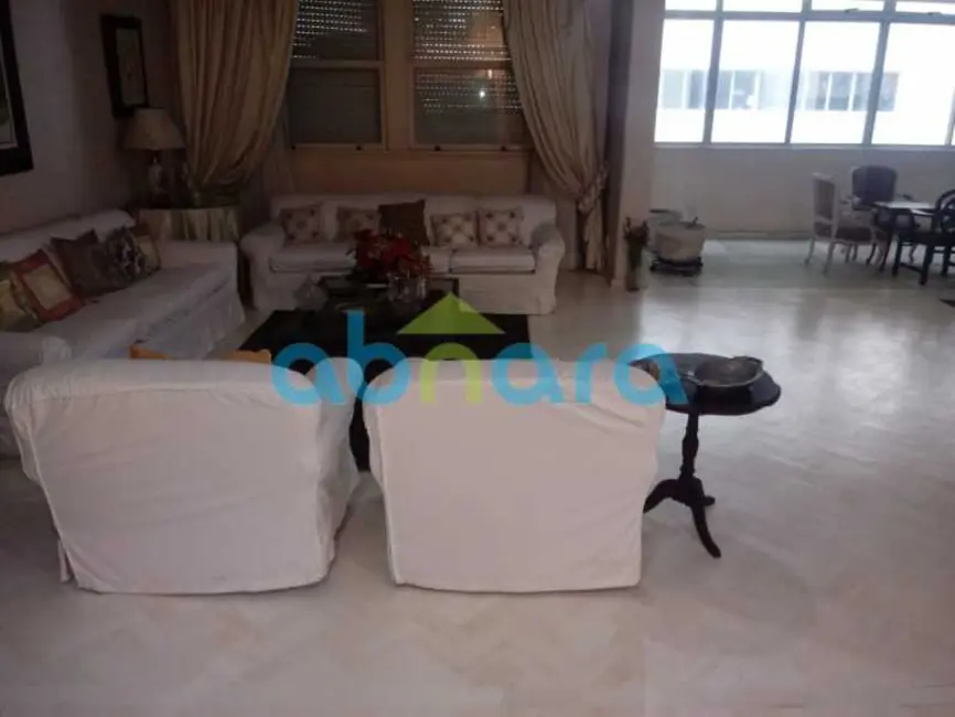 Foto 3 de Apartamento com 4 quartos à venda, 360m2 em Rio De Janeiro - RJ