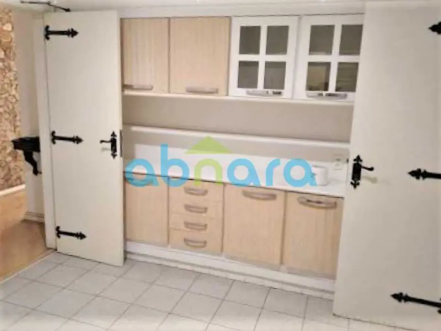Foto 3 de Apartamento com 4 quartos à venda, 195m2 em Rio De Janeiro - RJ