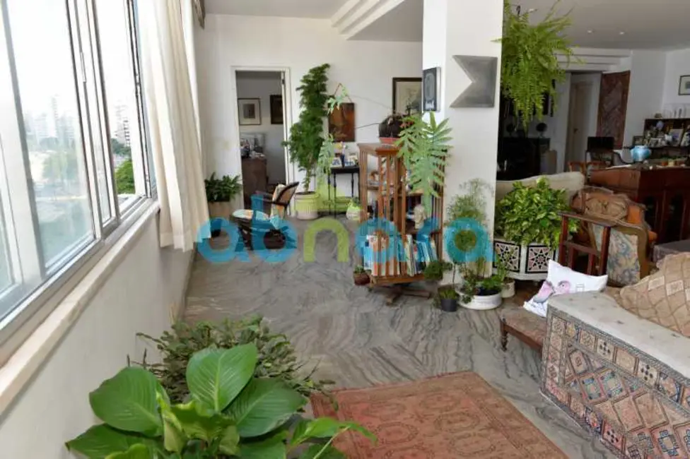 Foto 5 de Apartamento com 4 quartos à venda, 240m2 em Rio De Janeiro - RJ